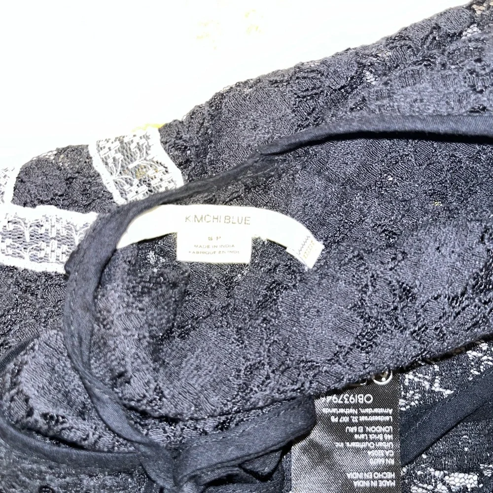Kimchi Blue Black Lace Top - Picture 4 of 6